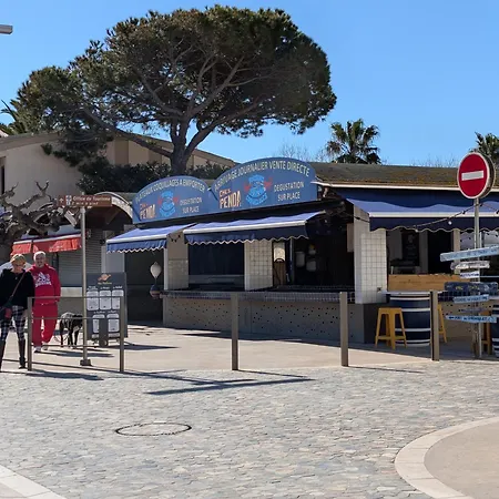 Meuble De Tourisme 3 Etoiles Cap Horn, Vue Mer, Parking Prive, A 50m アパート *